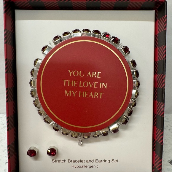 “YOU ARE THE LOVE IN MY HEART” Stretch Bracelet and Earring Set Hypoallergenic - Picture 5 of 10